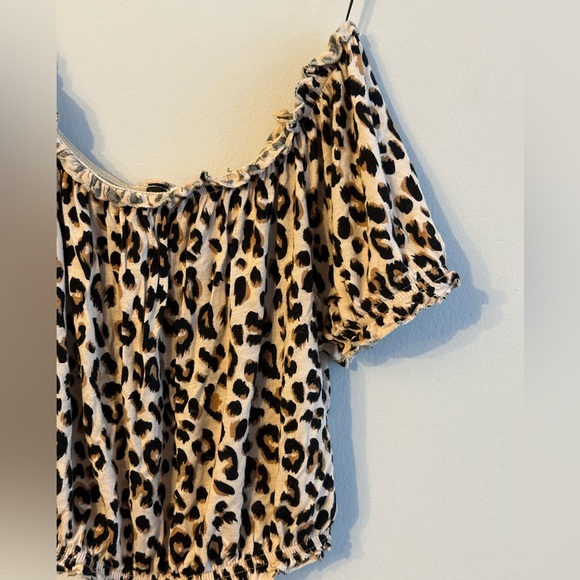 Leopard Short Sleeve Shirt H&M Divided - Picture 3 of 12